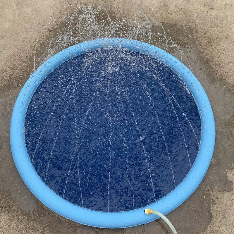 170 * 170cm aufblasbare Wassersprühmatte mit Sprinkler Funktion