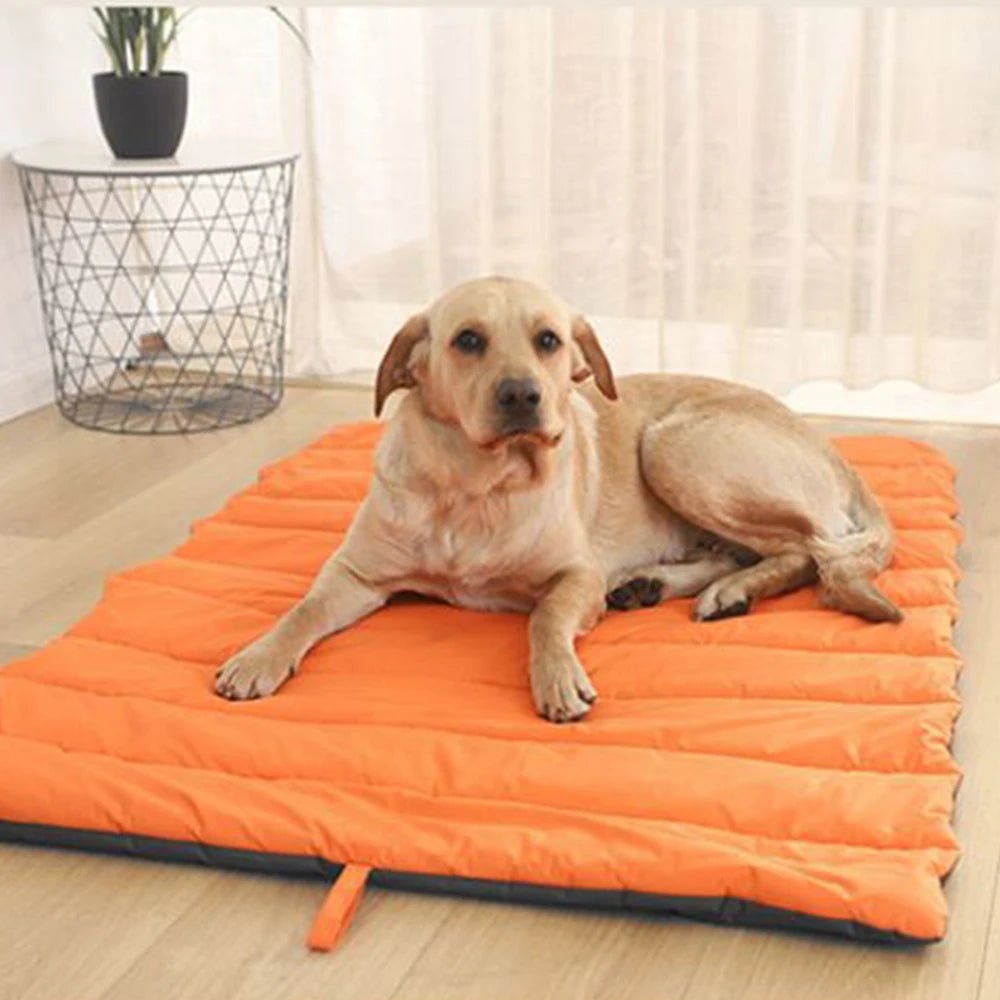 Tragbare Haustiermatte Katzen- und Hundematte Wasserdichtes Hundebett für den Außenbereich Tragetasche Outdoor Camping Leicht zu reinigende Matte